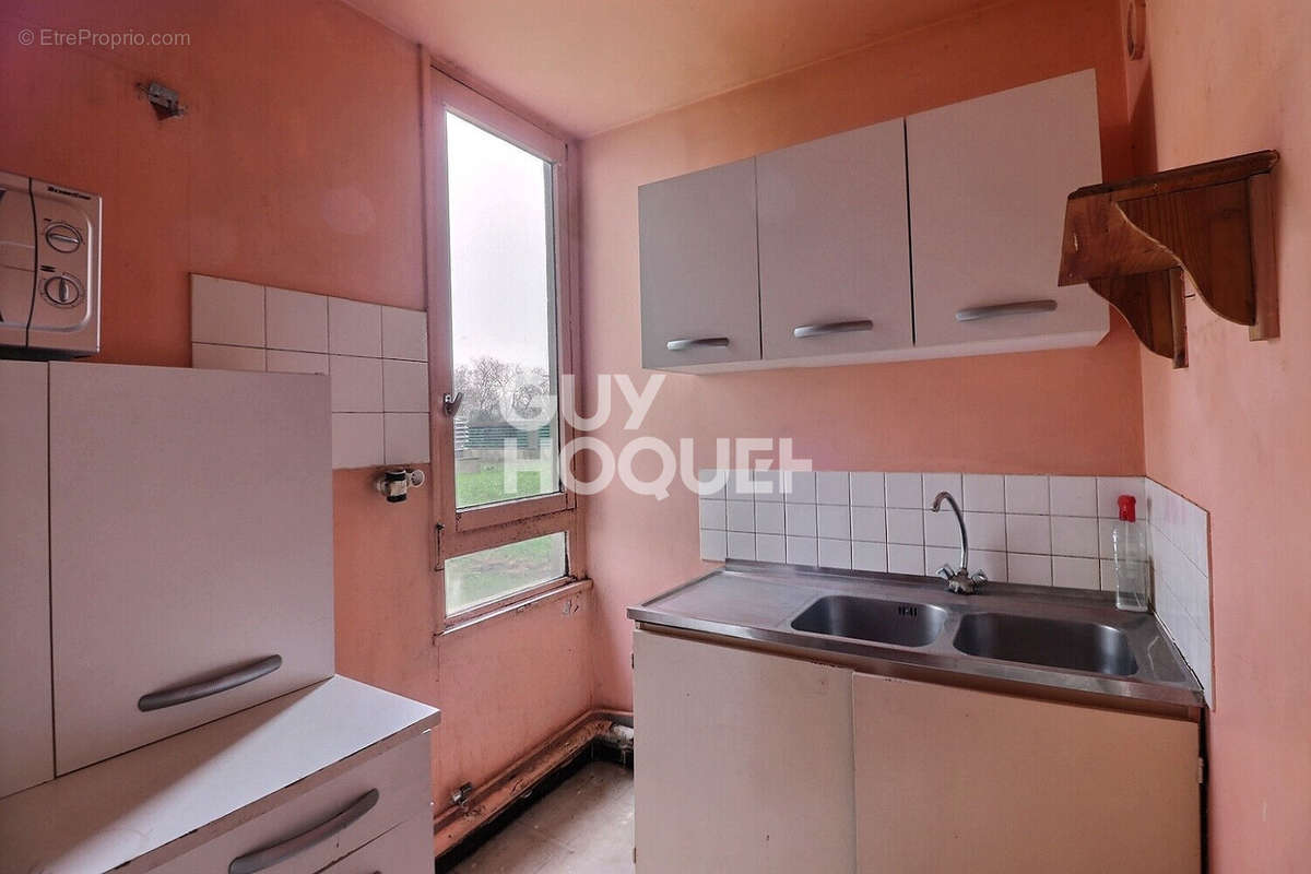 Appartement à AUBERVILLIERS