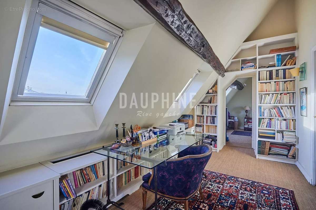 Appartement à PARIS-6E