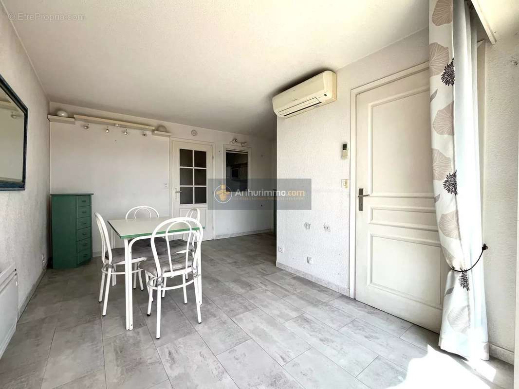 Appartement à FREJUS