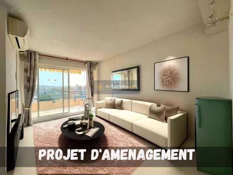 Appartement à FREJUS