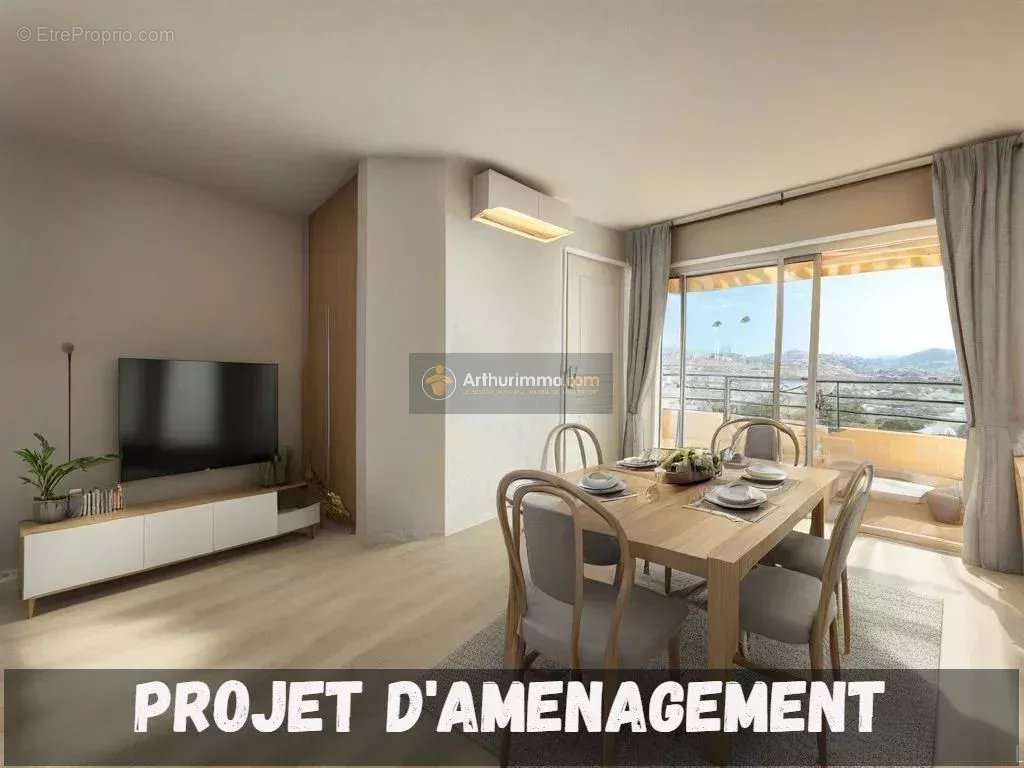 Appartement à FREJUS