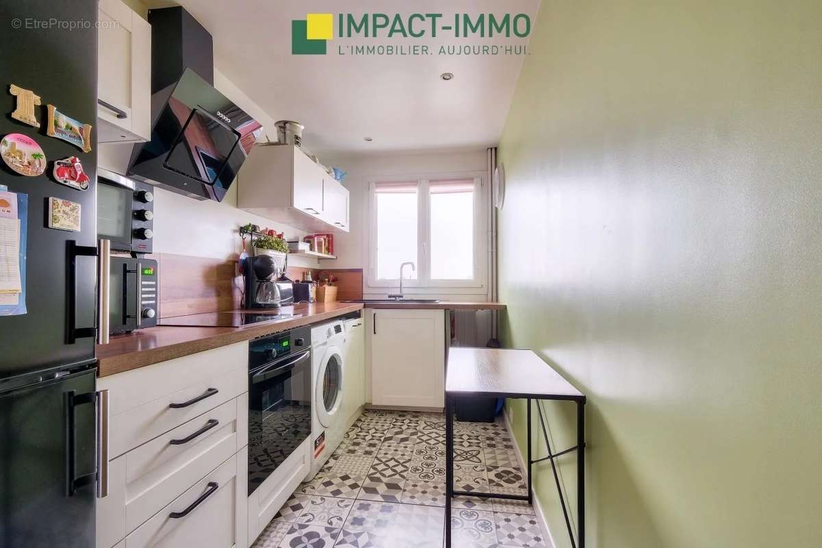 Appartement à COLOMBES