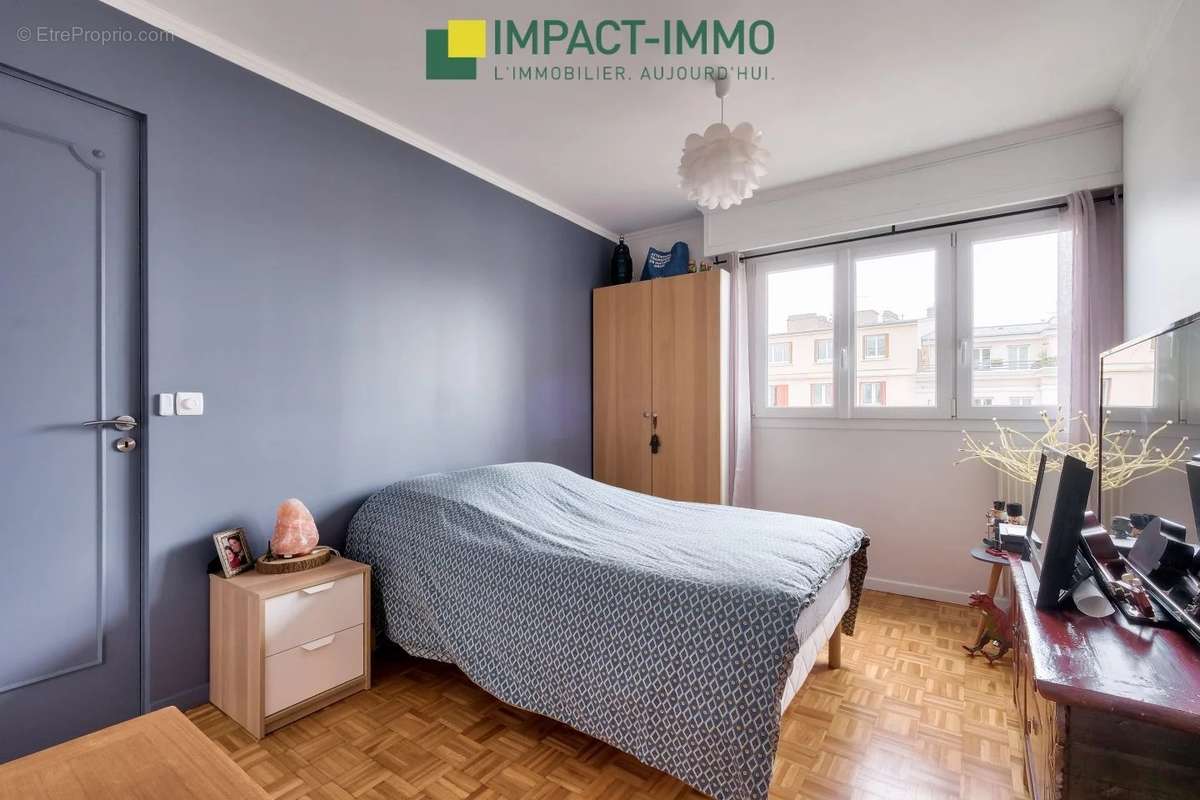 Appartement à COLOMBES