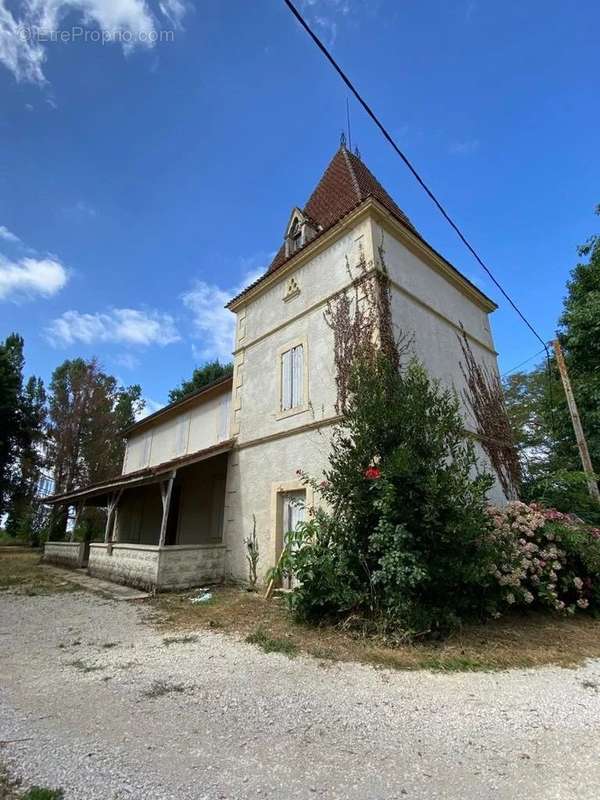 Maison à PINEL-HAUTERIVE