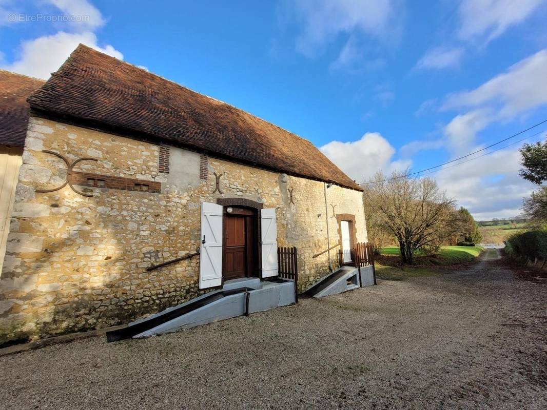 Maison à BRETONCELLES