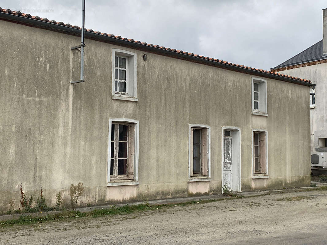 Maison à LE CELLIER