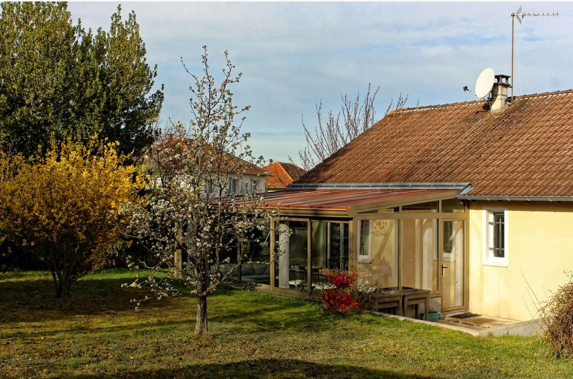 Maison à MONTLUCON