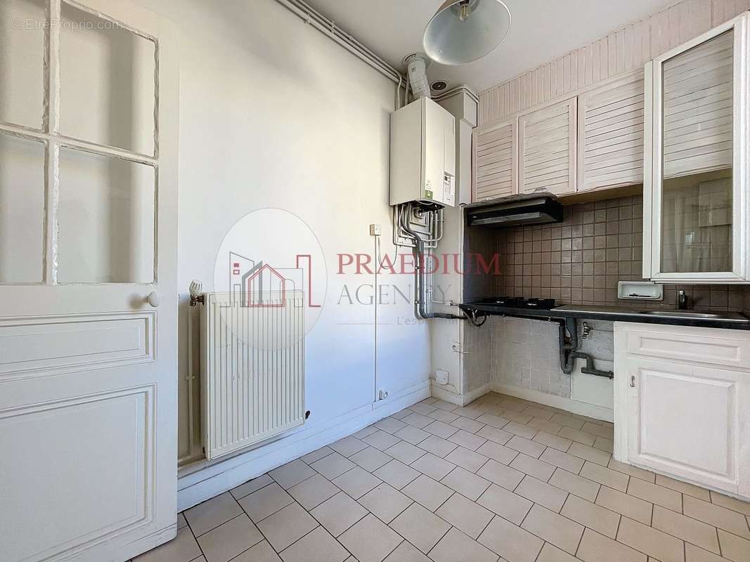 Appartement à ISSY-LES-MOULINEAUX