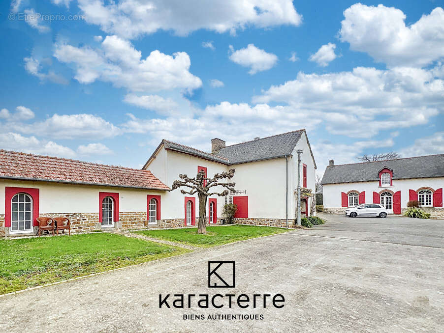 Maison à THORIGNE-FOUILLARD