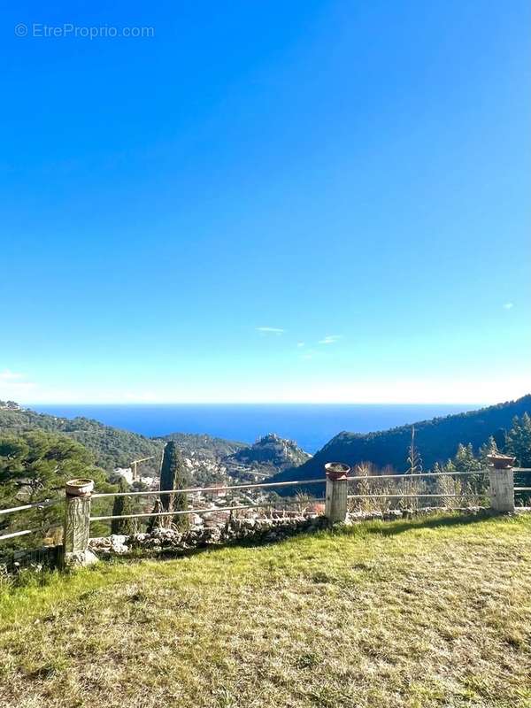 Maison à EZE