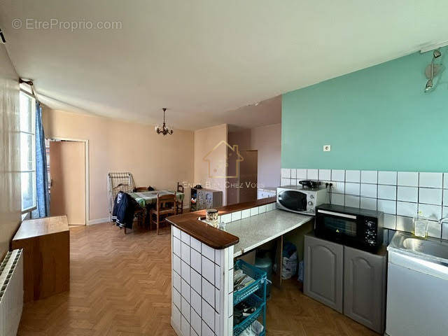 Appartement à ANCY-LE-FRANC