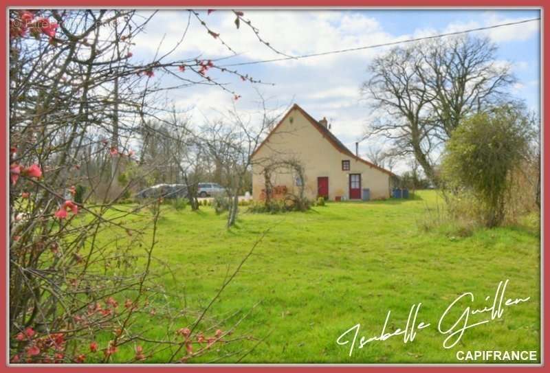 Maison à MONTIPOURET