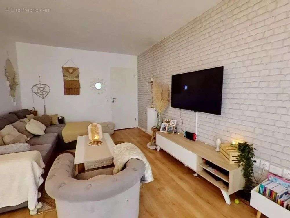 Appartement à LIMEIL-BREVANNES