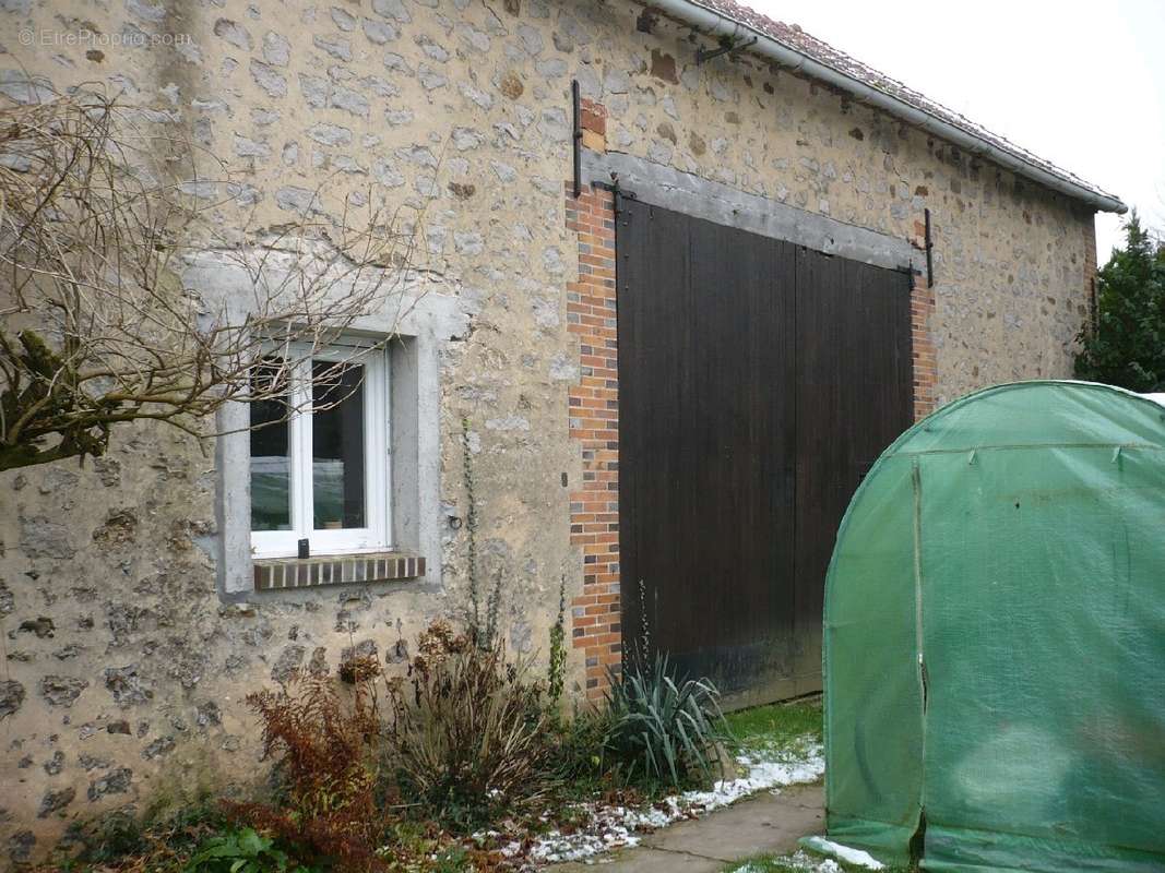 Maison à LA SELLE-SUR-LE-BIED