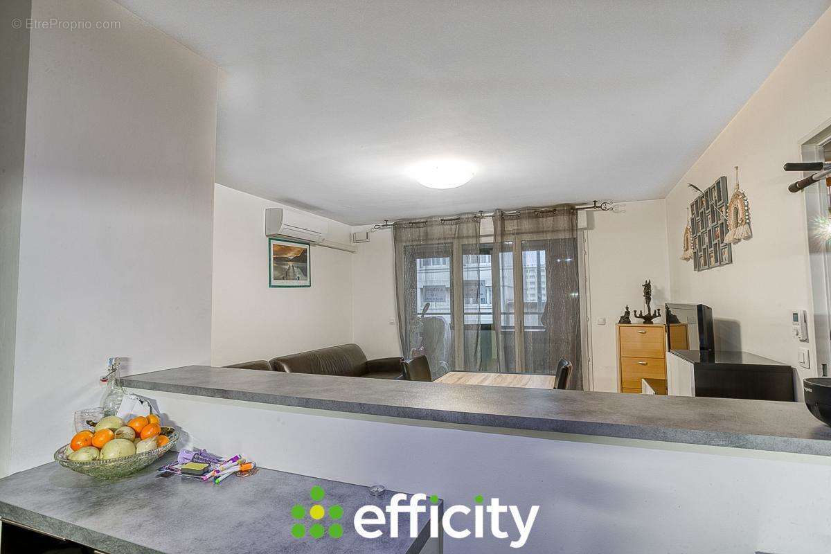 Appartement à VILLEURBANNE