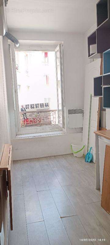 Appartement à PARIS-10E