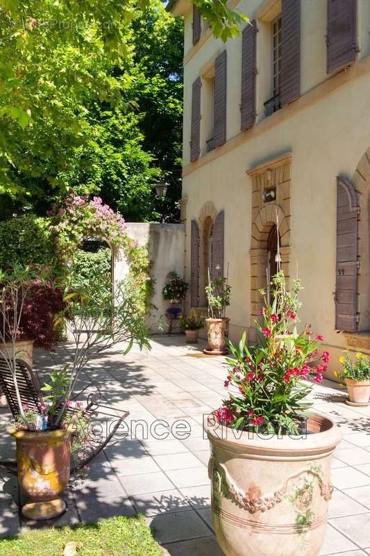 Maison à AIX-EN-PROVENCE