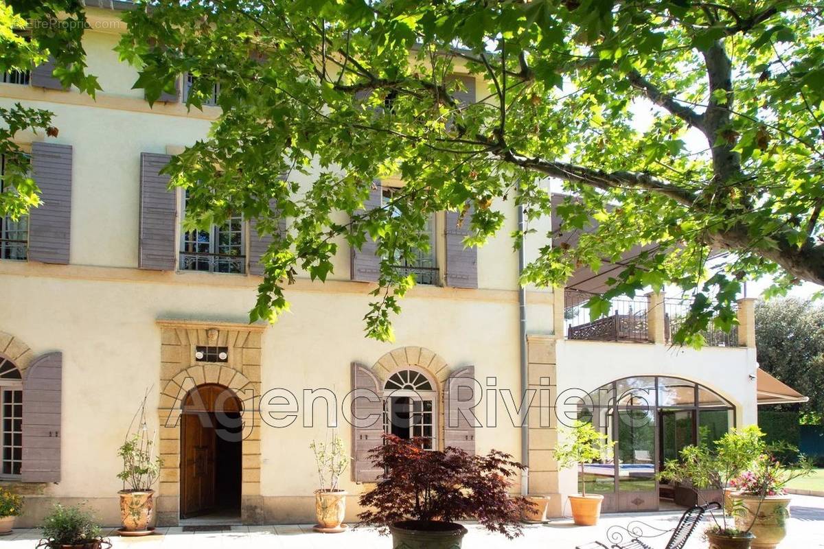 Maison à AIX-EN-PROVENCE