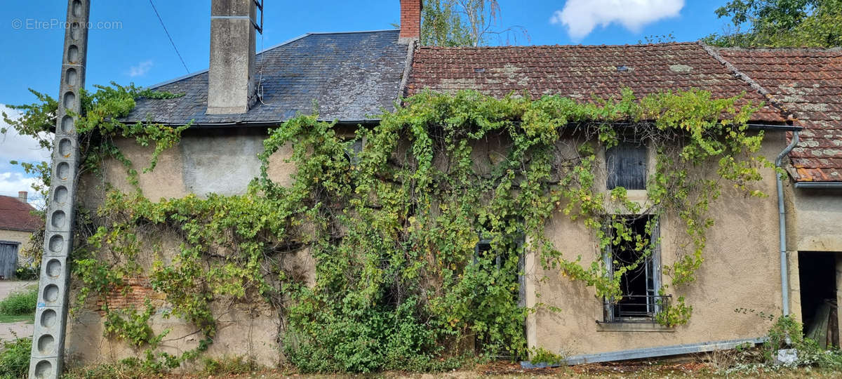 Maison à MAGNY-LORMES