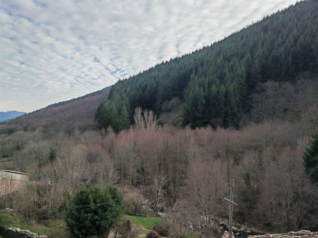 Maison à VALGORGE