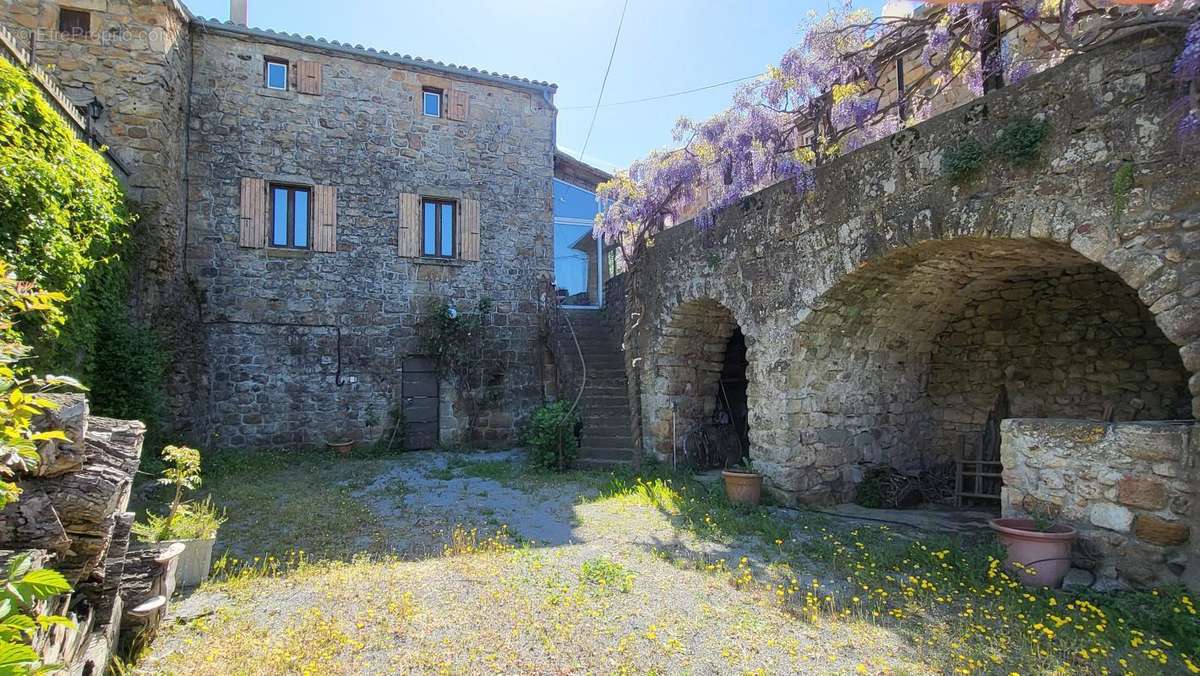 Maison à ROSIERES