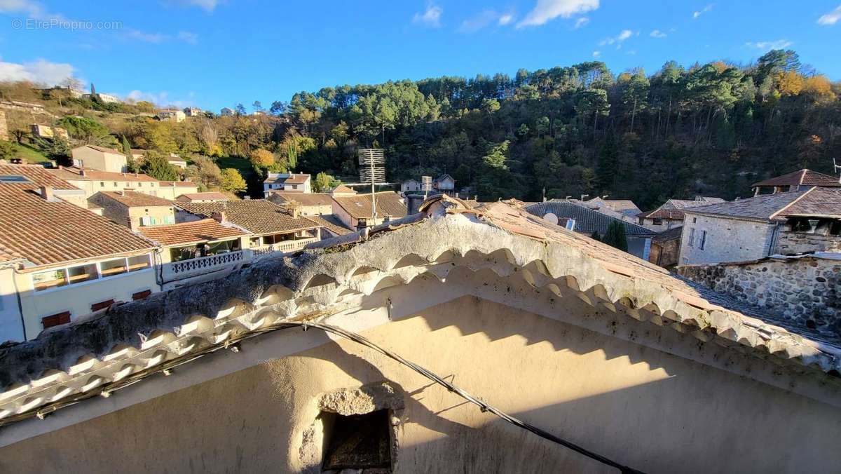 Appartement à LARGENTIERE