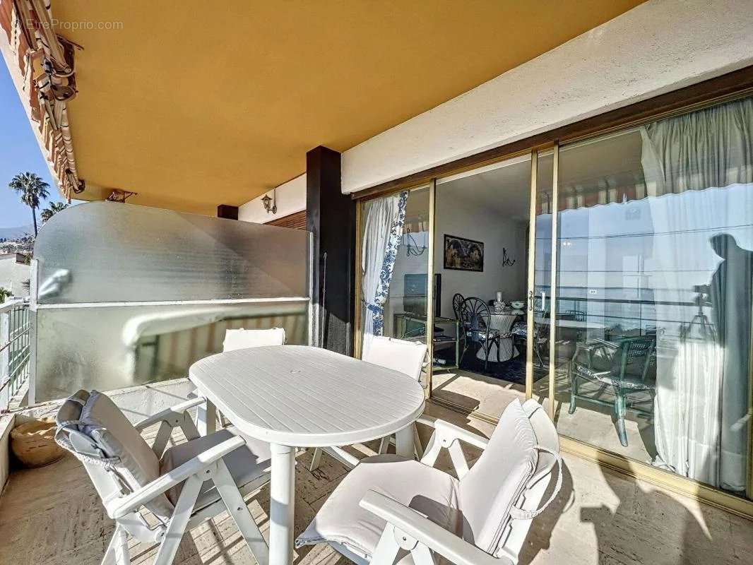 Appartement à MENTON