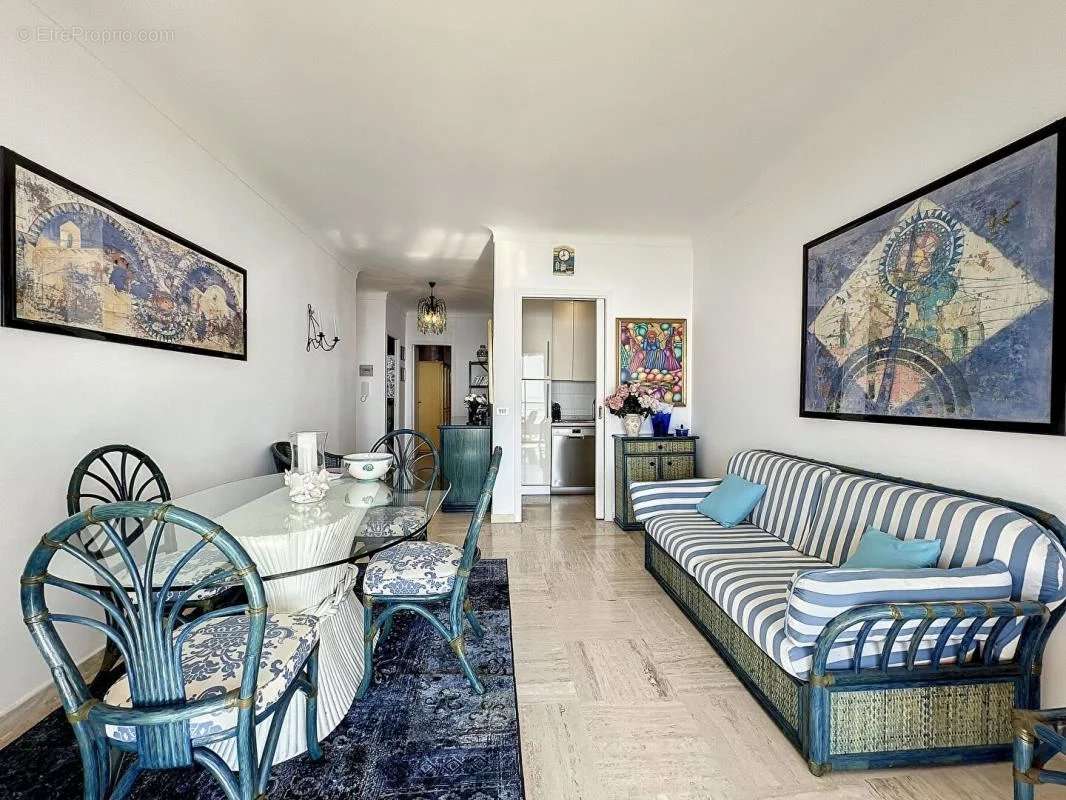 Appartement à MENTON