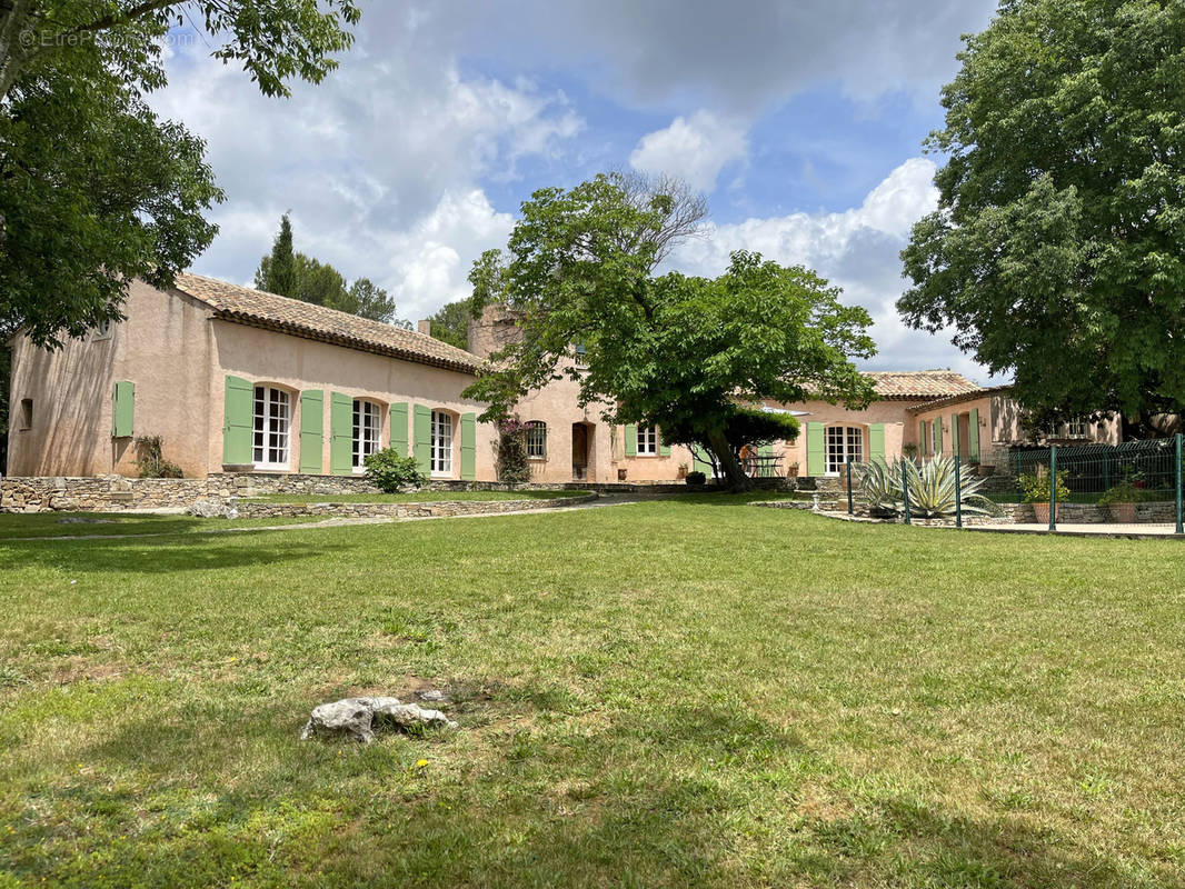 Maison à NIMES