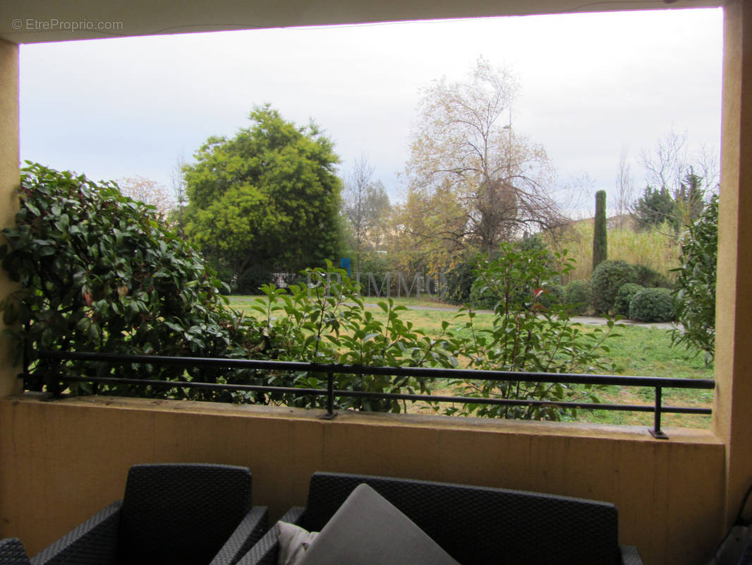 Appartement à ROQUEBRUNE-SUR-ARGENS