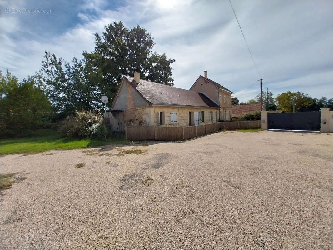 Maison à SAINT-MEDARD-DE-MUSSIDAN