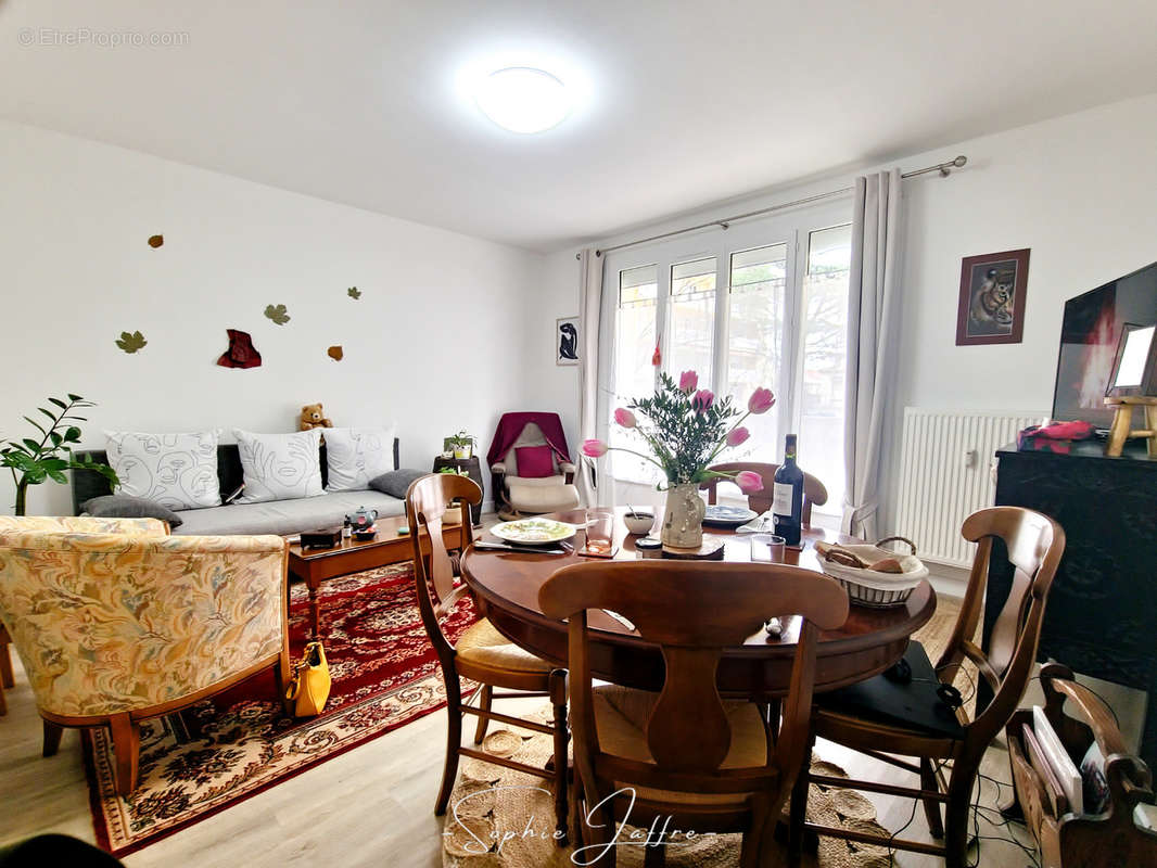 Appartement à MONTELIMAR