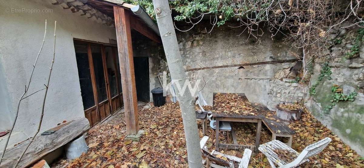 Appartement à MOUSTIERS-SAINTE-MARIE