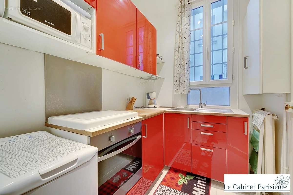 Appartement à PARIS-14E