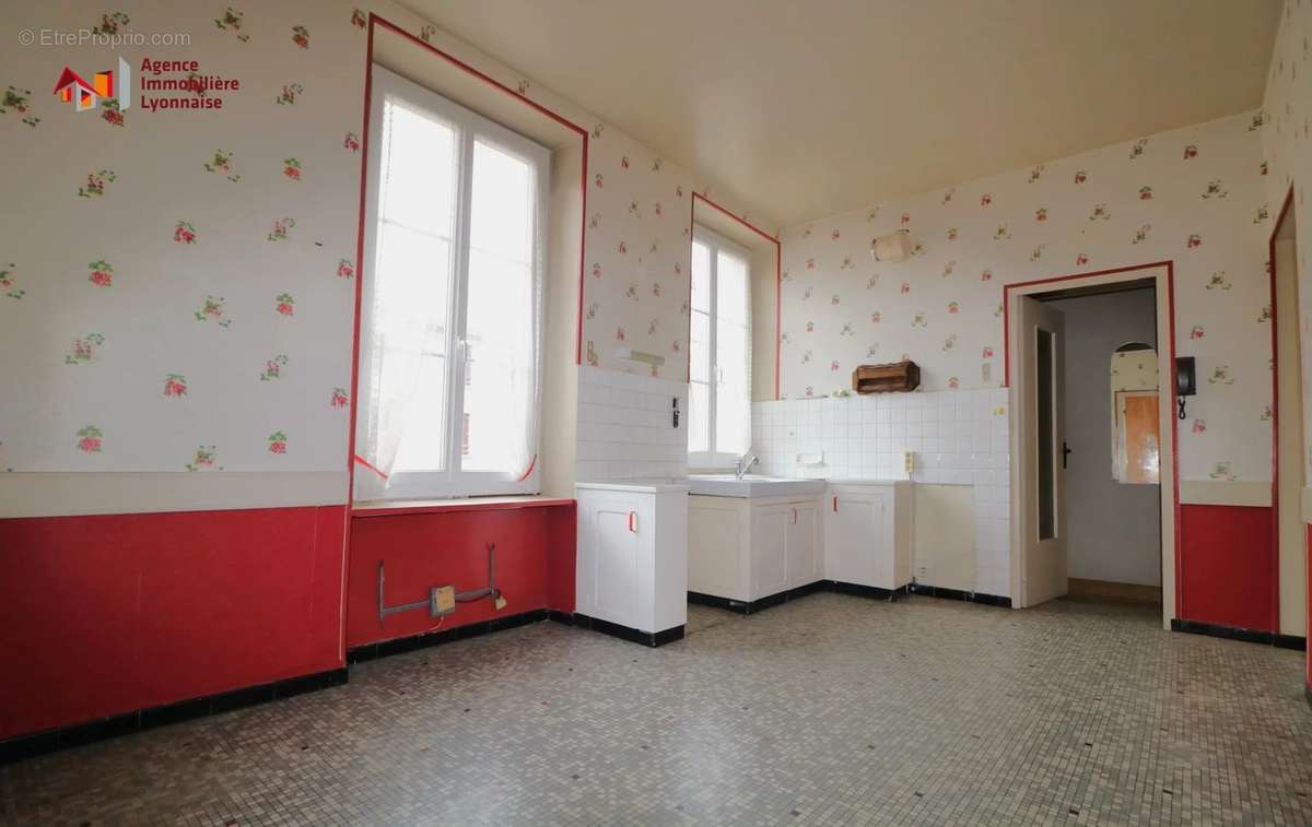 Appartement à SOUCIEU-EN-JARREST