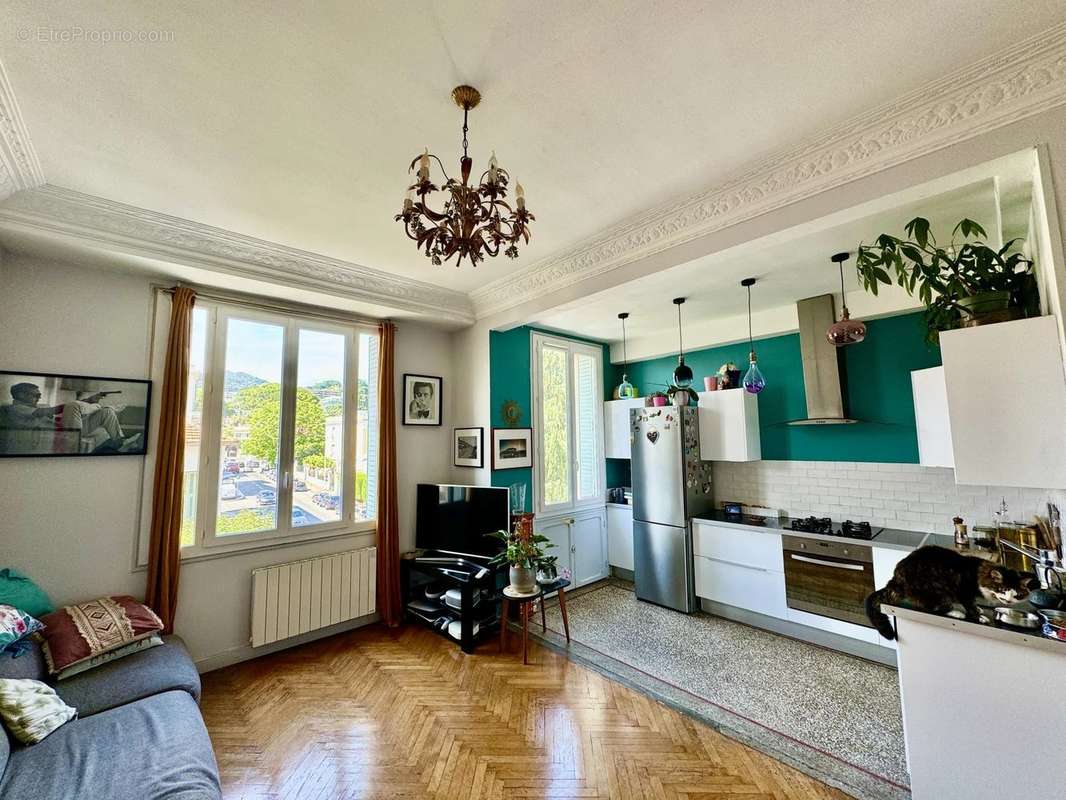 Appartement à NICE