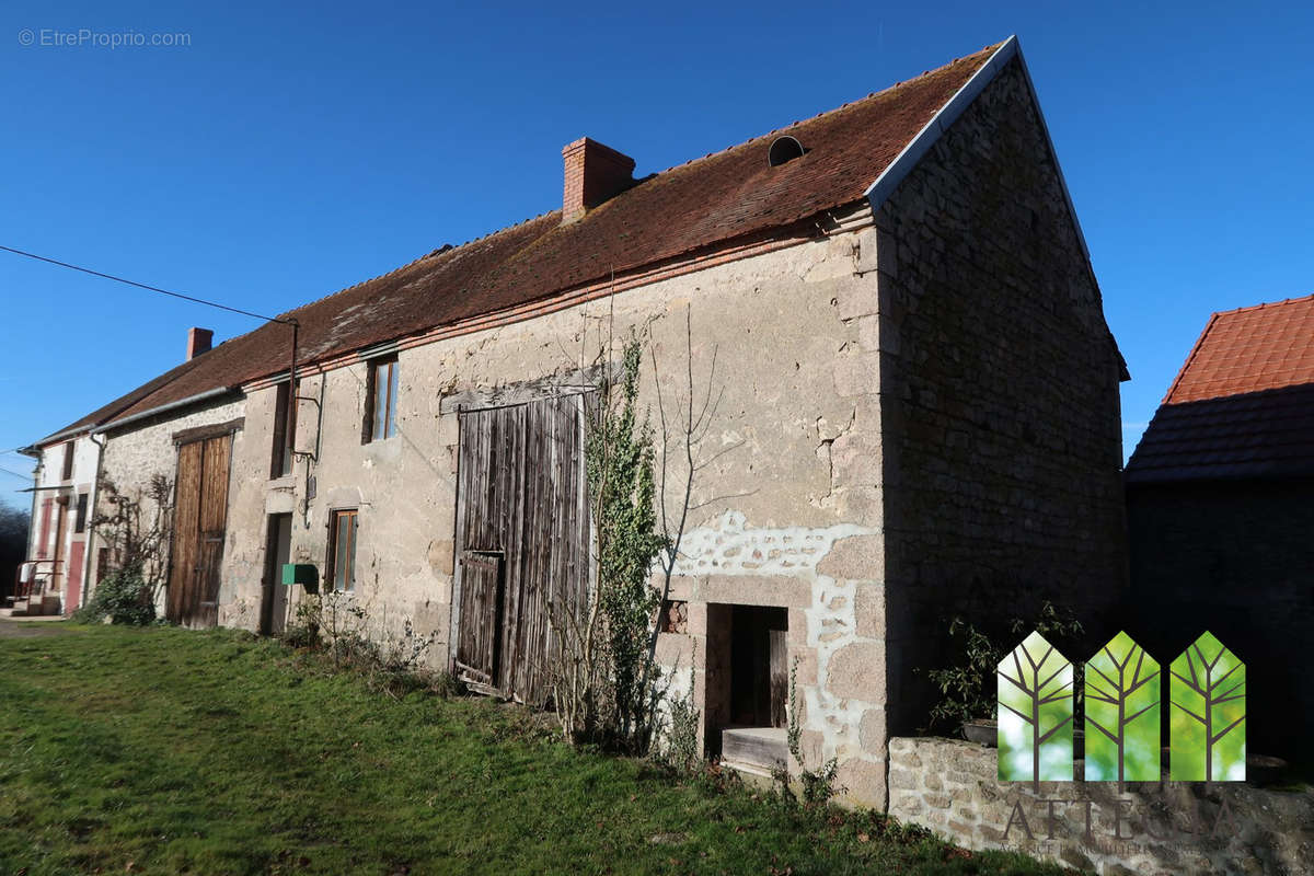 Maison à TREIGNAT