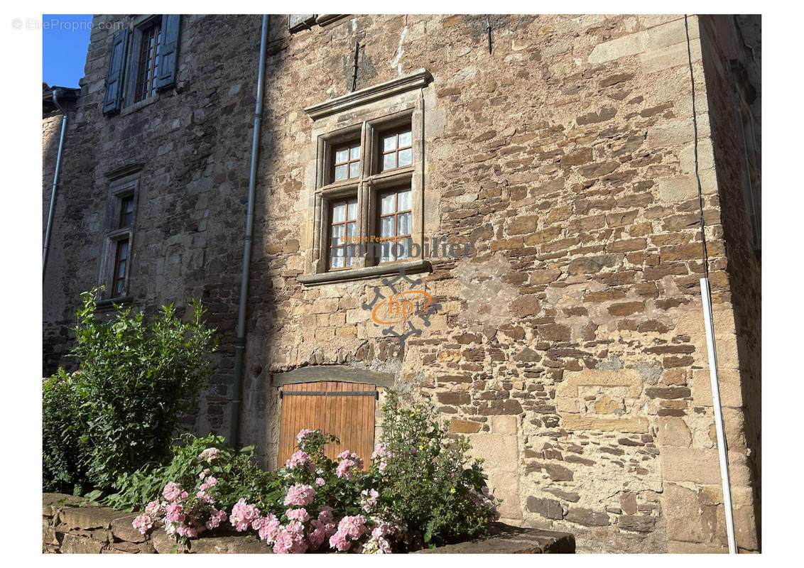 Maison à VABRES-L&#039;ABBAYE