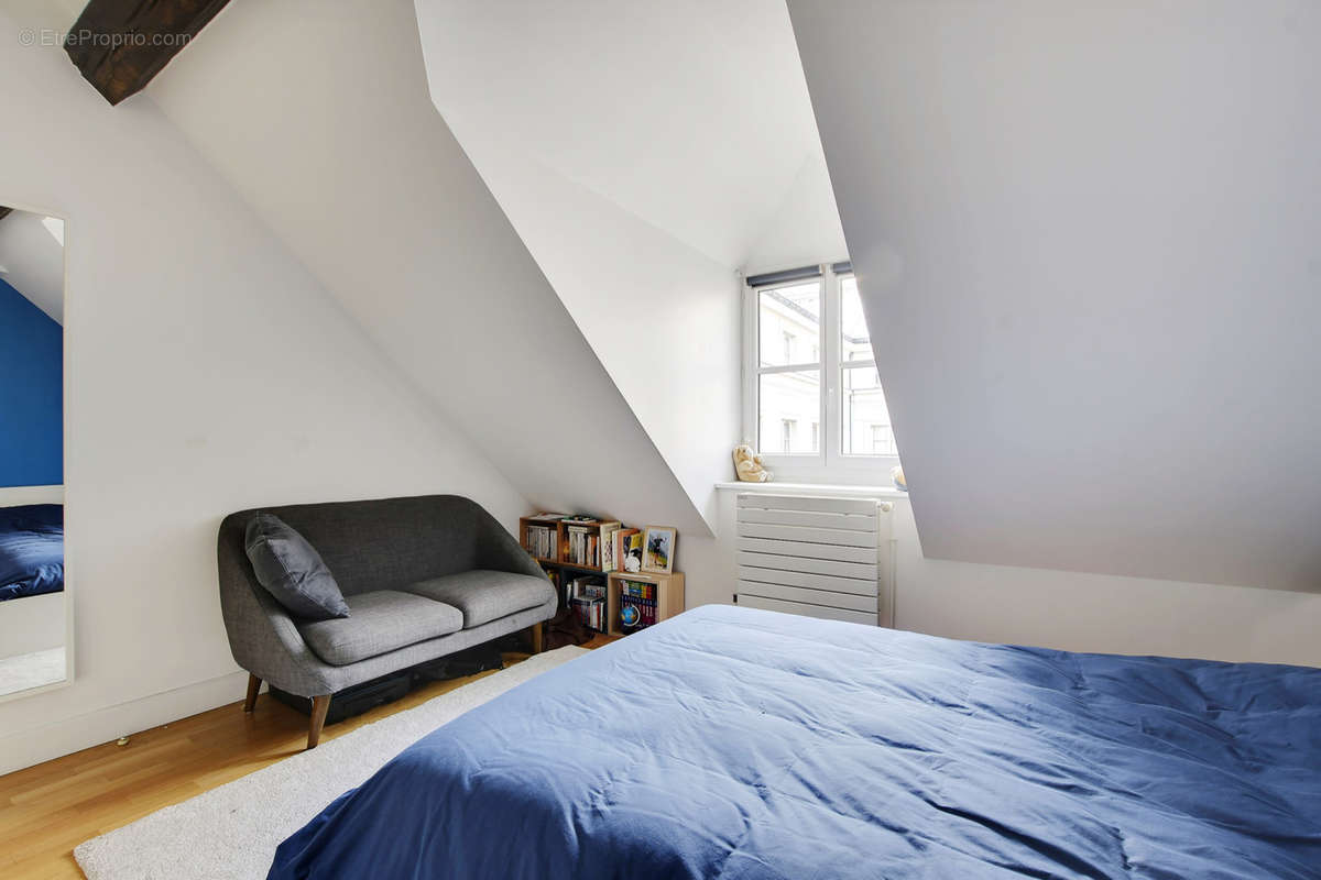 Appartement à PARIS-9E