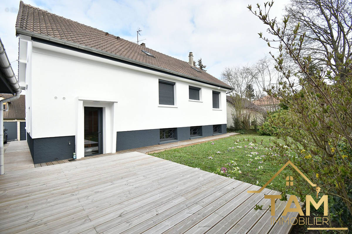 Maison à VILLEPREUX