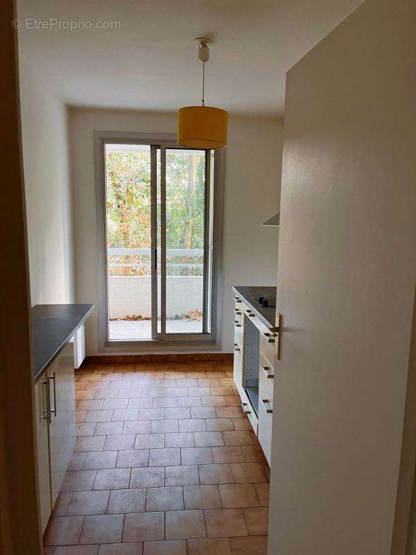 Appartement à MARSEILLE-9E