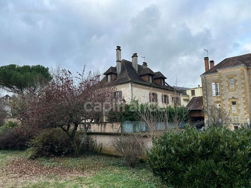 Maison à EXCIDEUIL