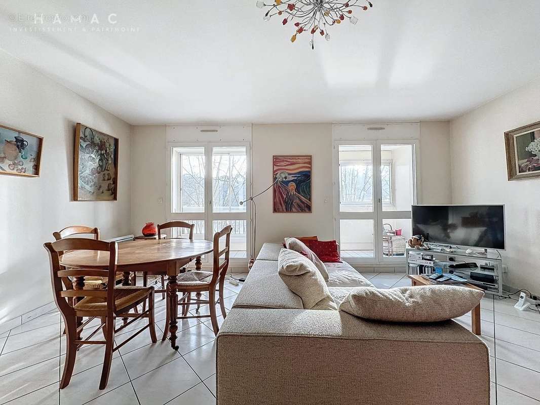 Appartement à LYON-9E