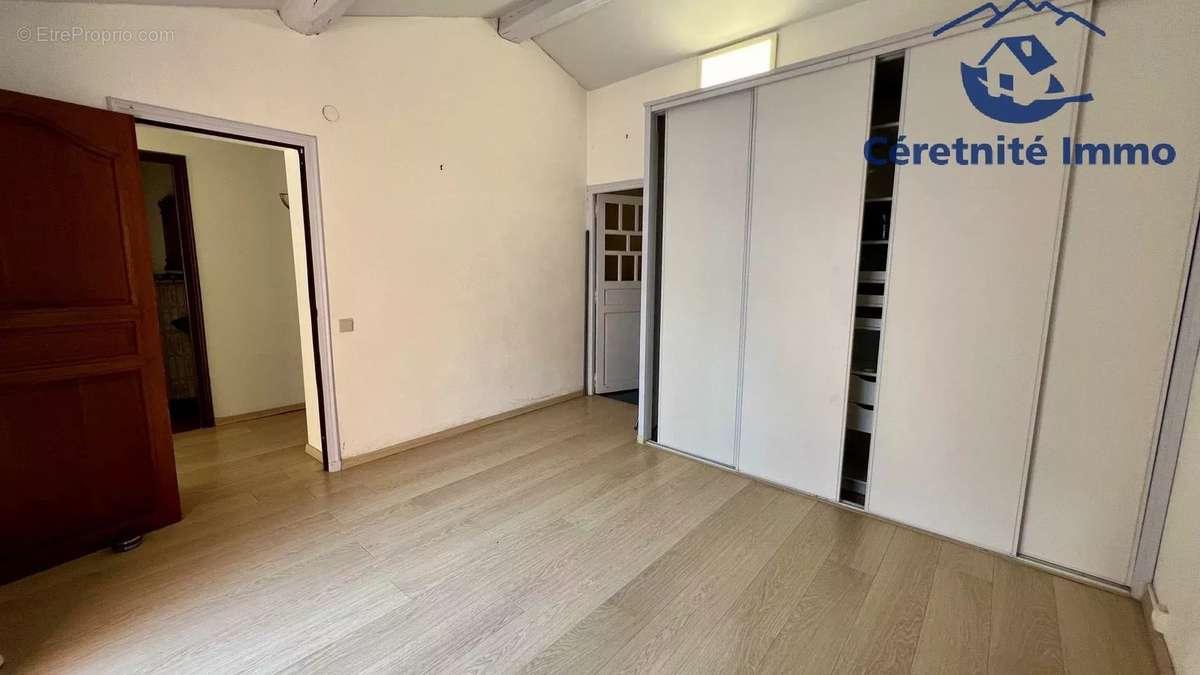 Appartement à CERET