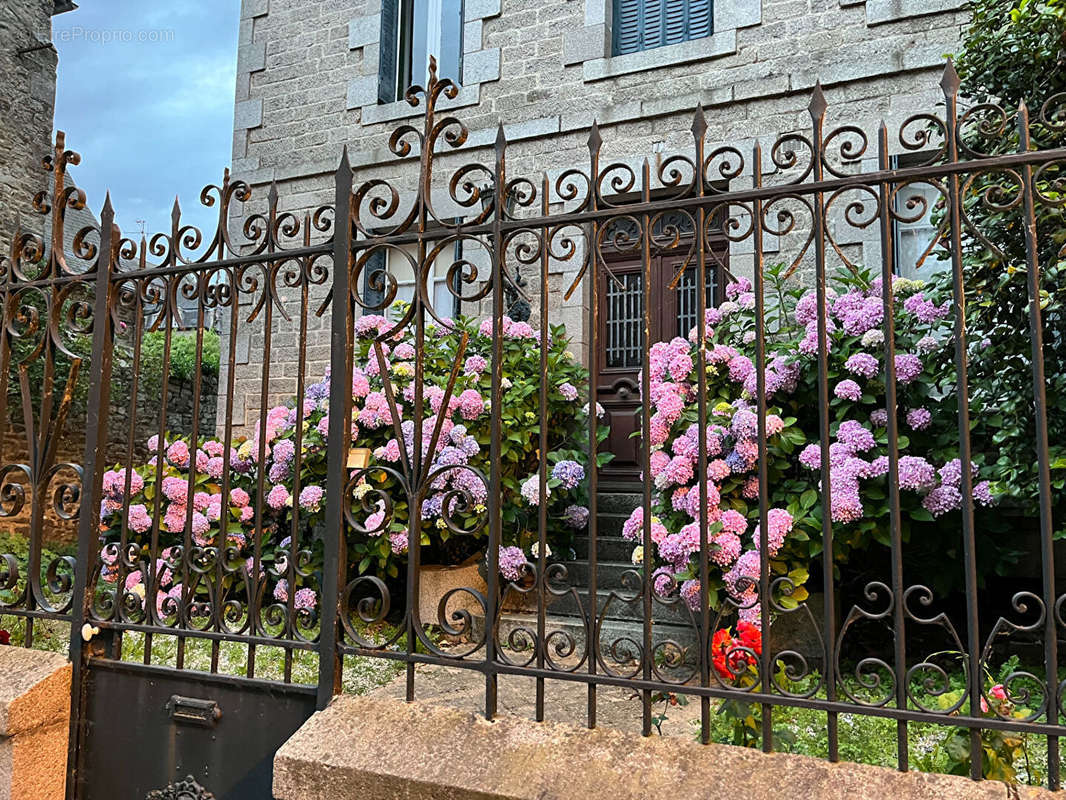 Maison à DINAN