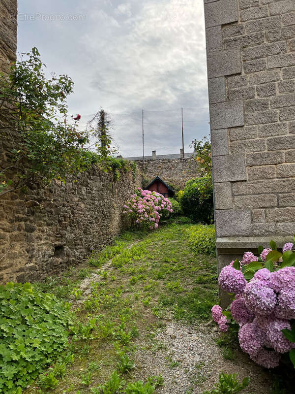 Maison à DINAN