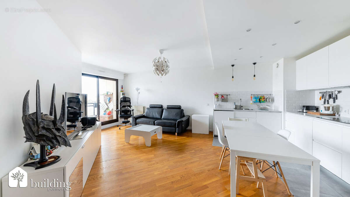 Appartement à LEVALLOIS-PERRET