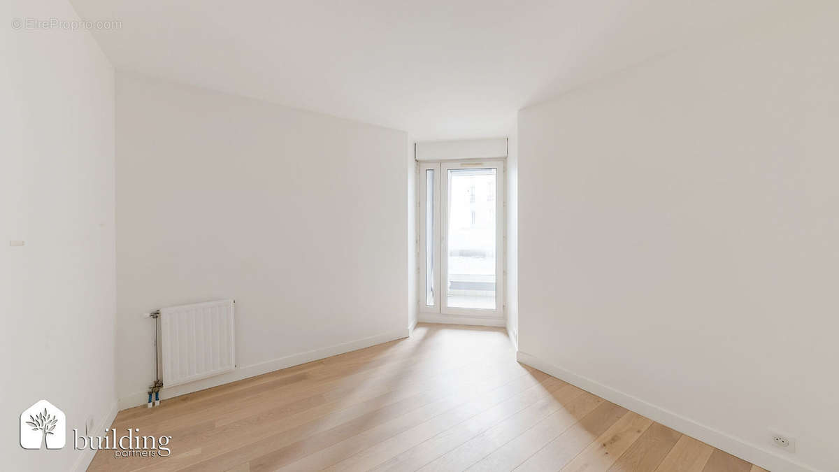 Appartement à LEVALLOIS-PERRET