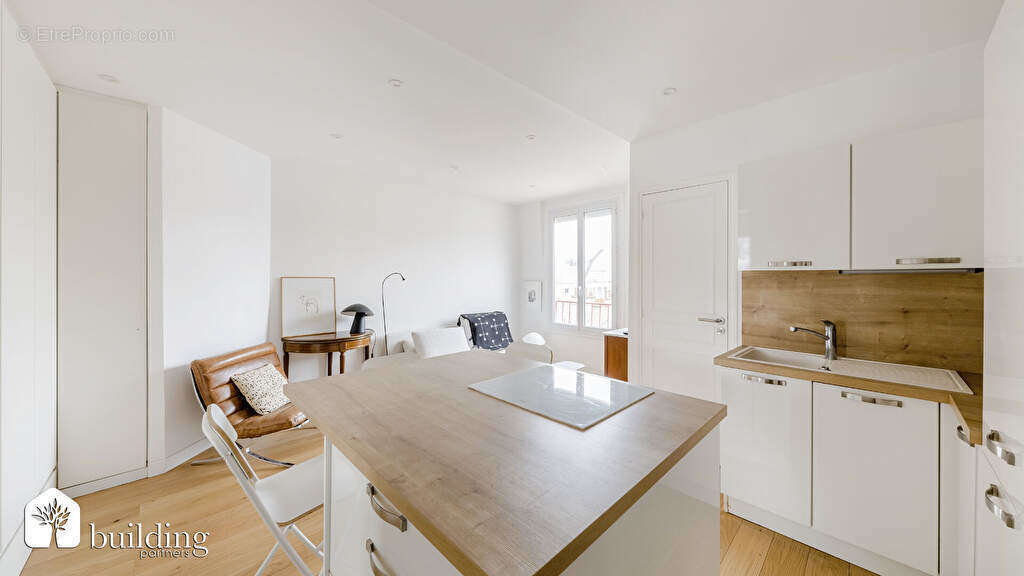 Appartement à LEVALLOIS-PERRET