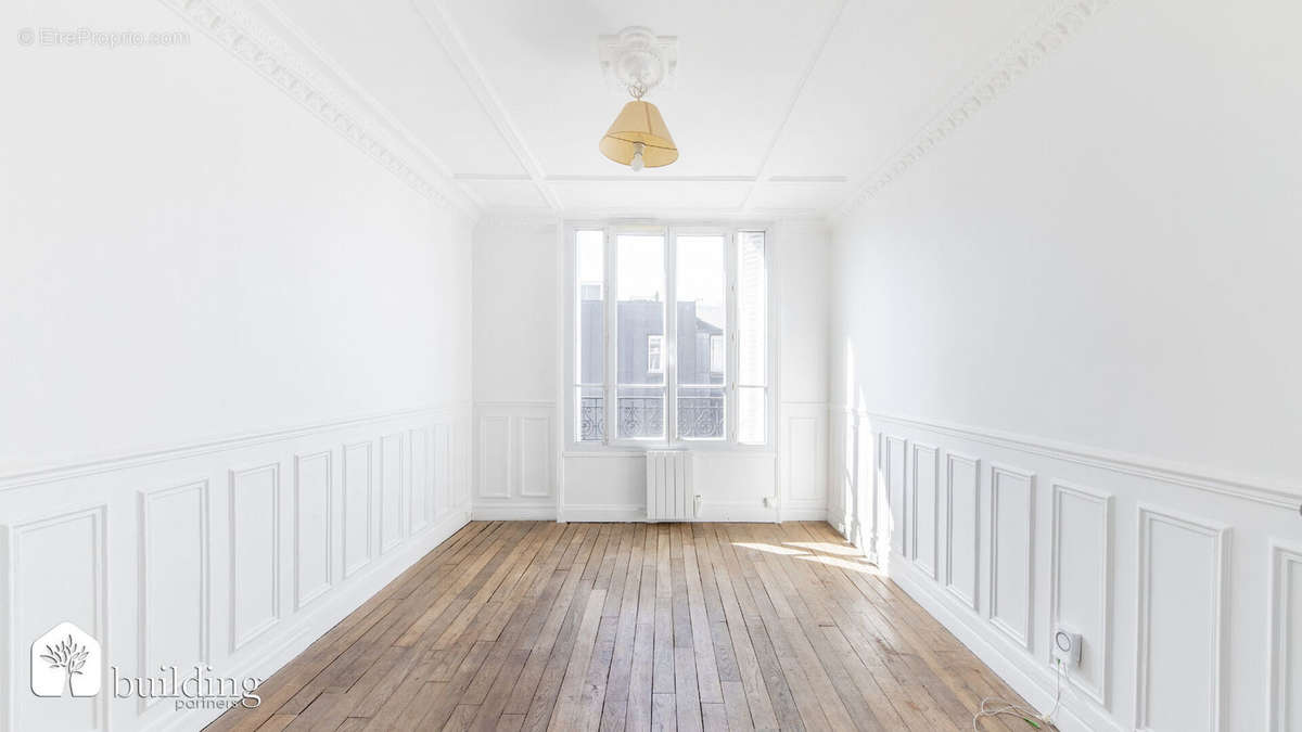 Appartement à LEVALLOIS-PERRET